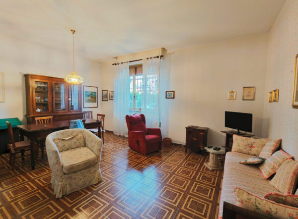 Monolocale via Cavour, Chiesina Uzzanese