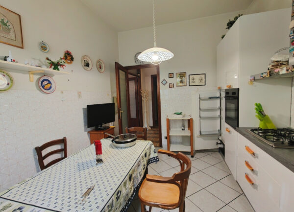 Monolocale via Cavour, Chiesina Uzzanese