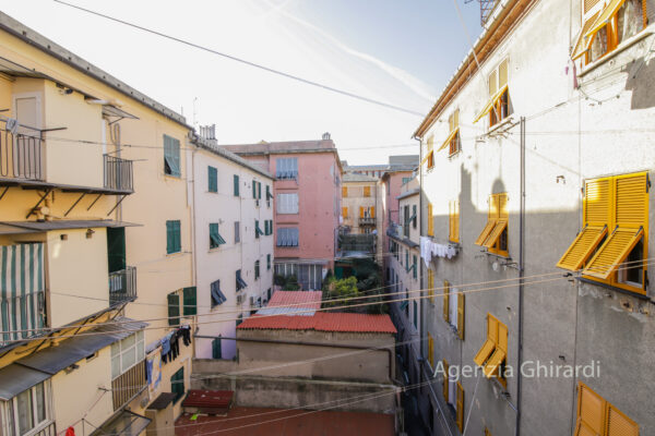 Bilocale via Sestri 4, Sestri Ponente, Genova