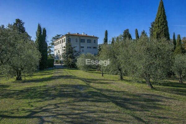 Villa via Di Gugliano 36, Pistoia