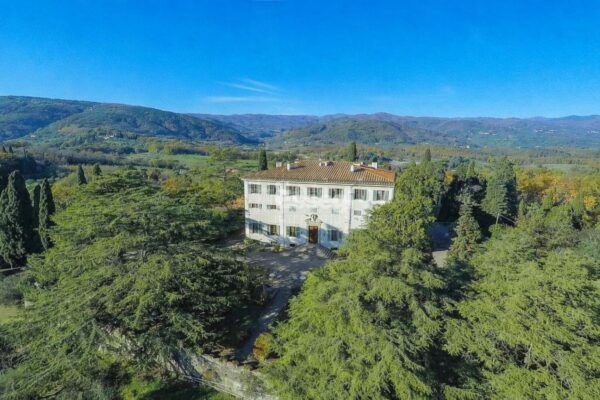 Villa via Di Gugliano 36, Pistoia
