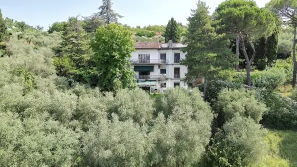 Monolocale 1225, Lucca