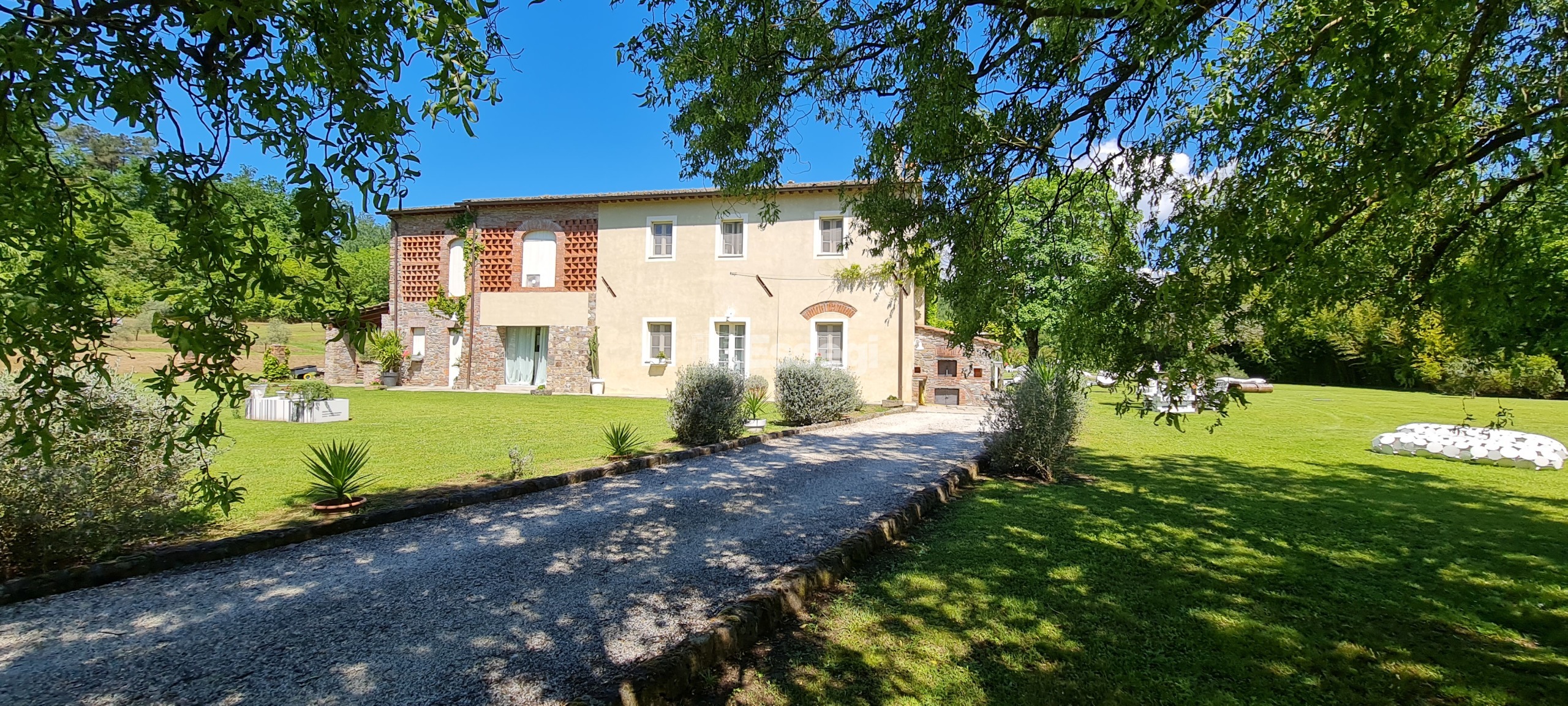 Immagine per Villa in vendita a Lucca via Di Stabbiano