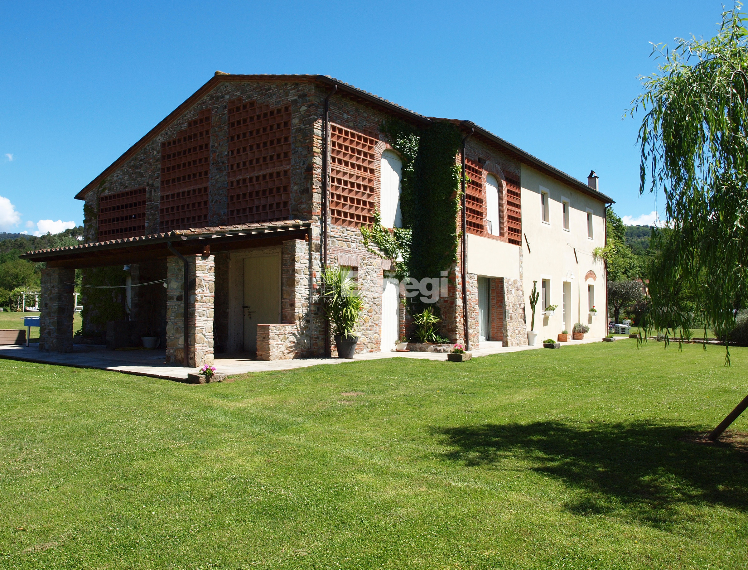 Immagine per Villa in vendita a Lucca via Di Stabbiano