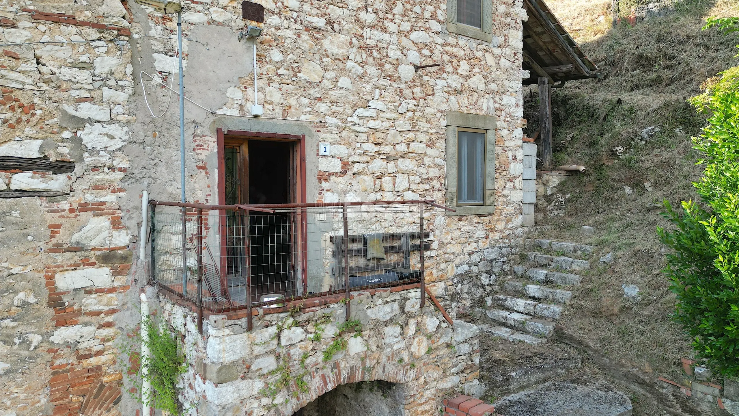 Immagine per Casale in vendita a Borgo a Mozzano via Domazzano 8