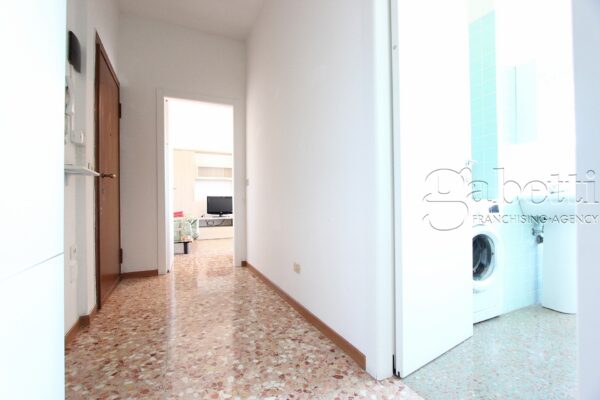 Bilocale viale Villoresi, Nerviano