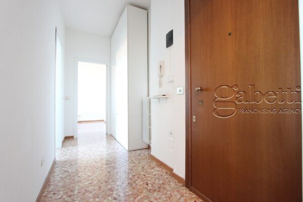 Bilocale viale Villoresi, Nerviano