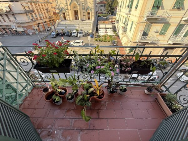 Monolocale via Sarzana 138, La Spezia