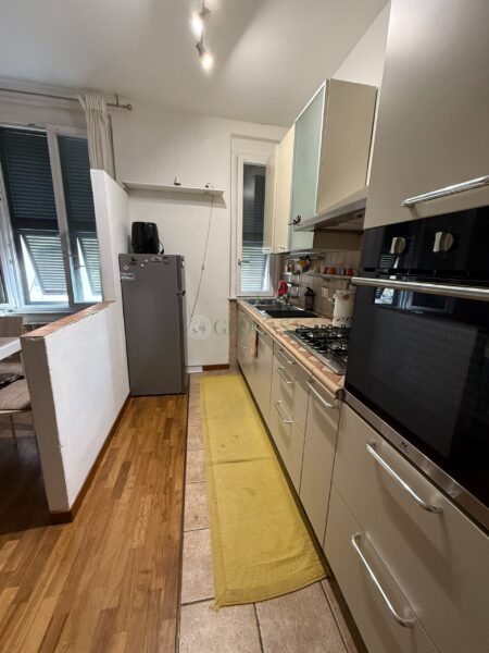 Monolocale via Sarzana 138, La Spezia
