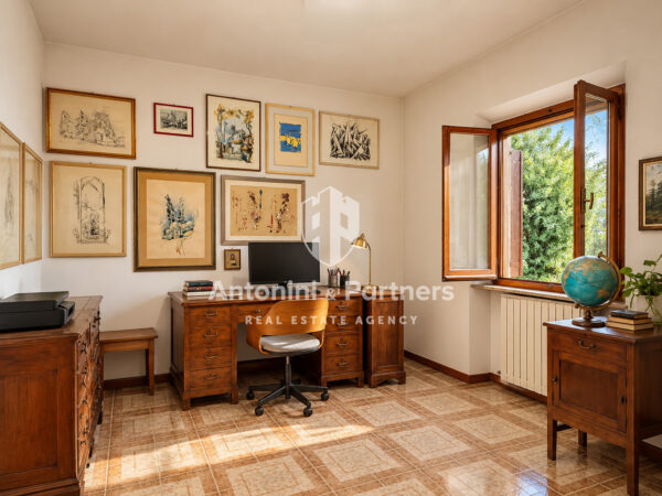 Villa via Frazione San Damiano, Todi