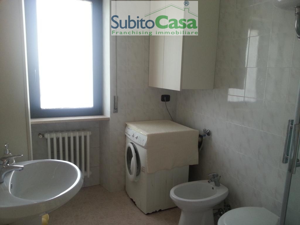 Immagine per Appartamento in affitto a Chieti Via Monte Grappa 