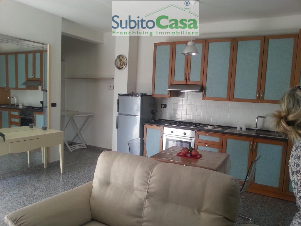 Immagine per Appartamento in affitto a Chieti Via Monte Grappa 