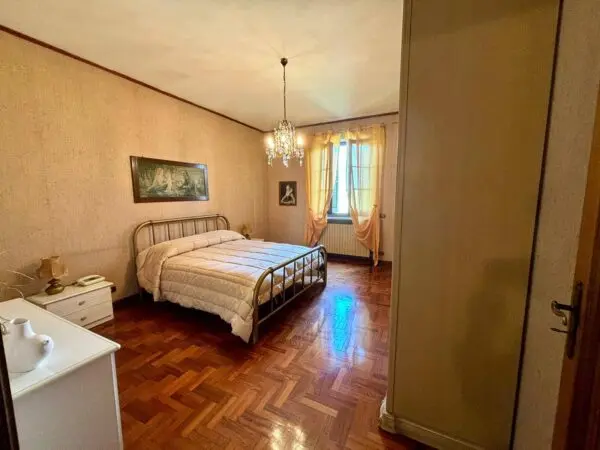 Villa via, Alessandria