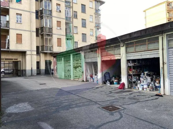 Box / Posto Auto via Fratelli De Maistre 39, Torino