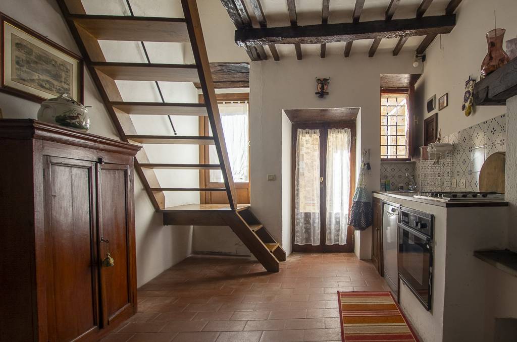 Immagine per Appartamento in vendita a Pitigliano Vicolo Varese 17 A e B