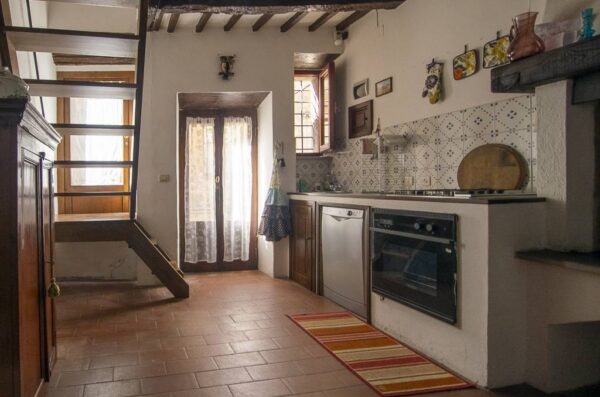 Appartamento Vicolo Varese 17 A E B, Pitigliano