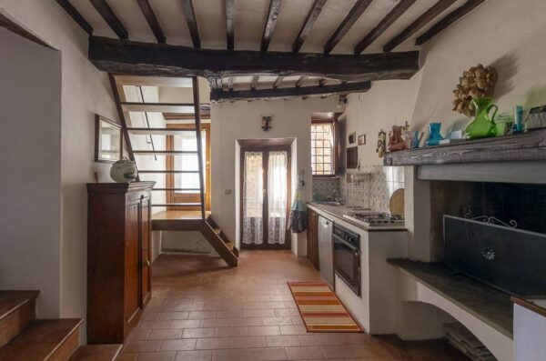 Appartamento Vicolo Varese 17 A E B, Pitigliano