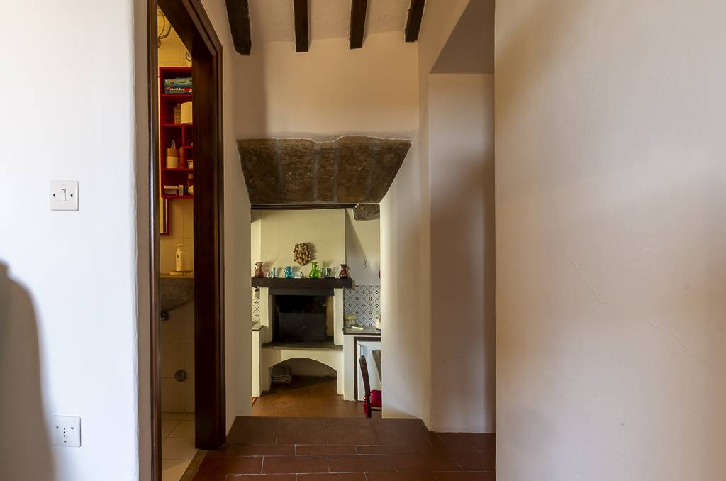 Immagine per Appartamento in vendita a Pitigliano Vicolo Varese 17 A e B
