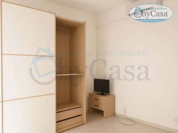Appartamento viale Del Sommergibile, Roma