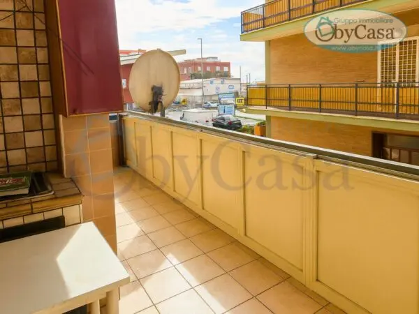 Appartamento viale Del Sommergibile, Roma