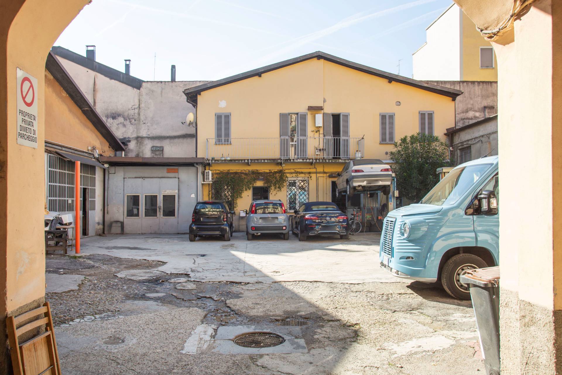 Immagine per Rustico/Casale in vendita a Milano Via Aleardo Aleardi 9
