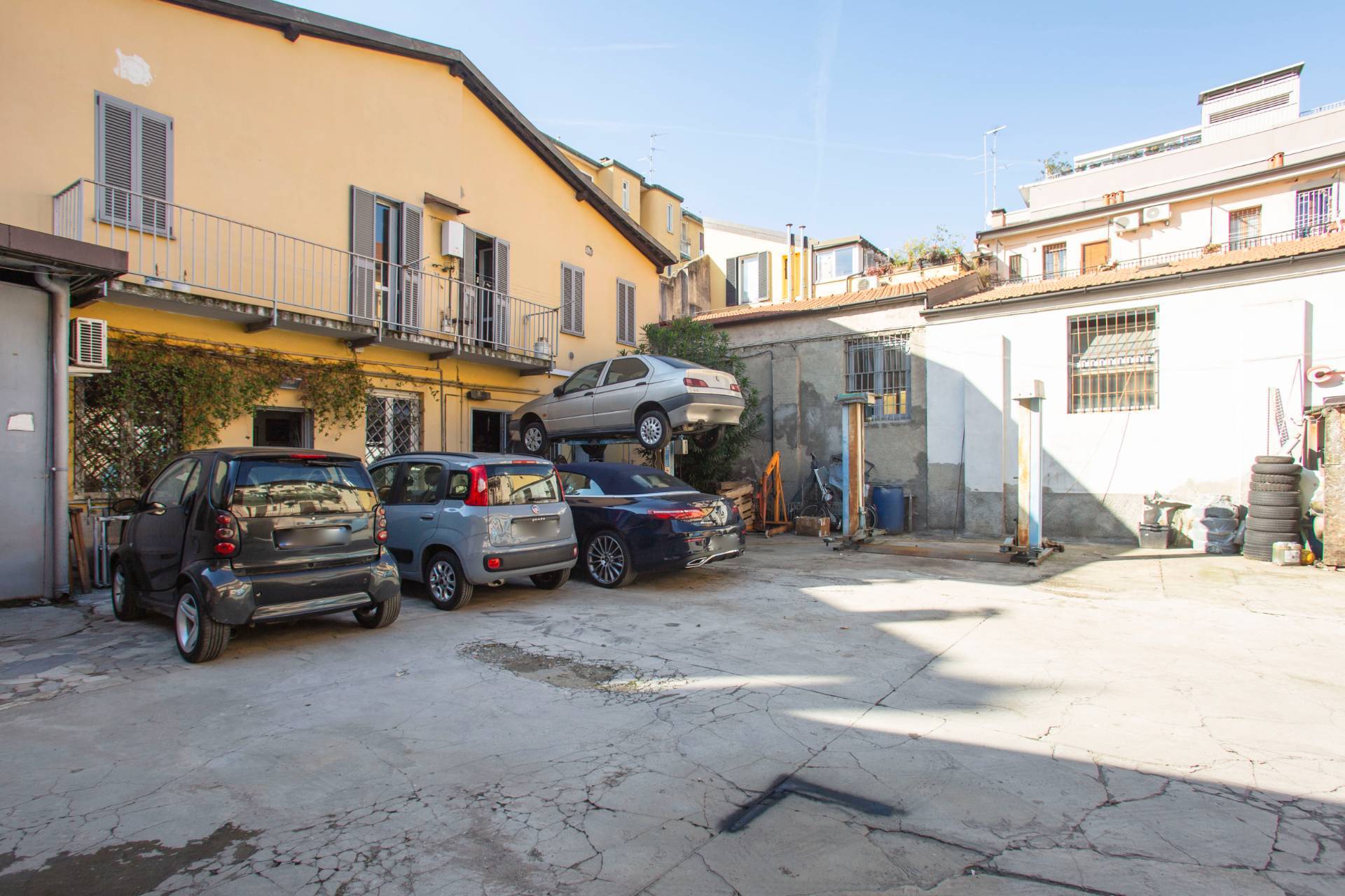 Immagine per Rustico/Casale in vendita a Milano Via Aleardo Aleardi 9