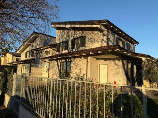 Villa via, Alessandria