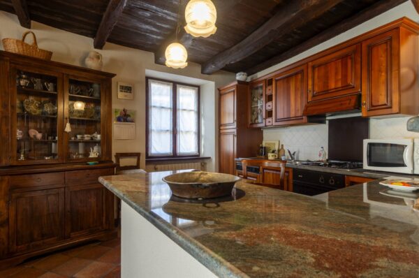 Appartamento via Aurelio Saffi 104, Viterbo