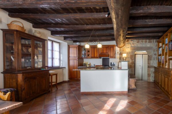 Appartamento via Aurelio Saffi 104, Viterbo