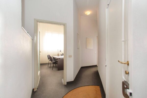 Ufficio via Maloia 8, Milano