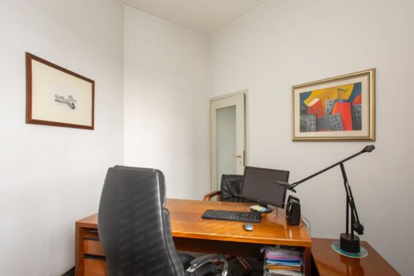 Ufficio via Maloia 8, Milano