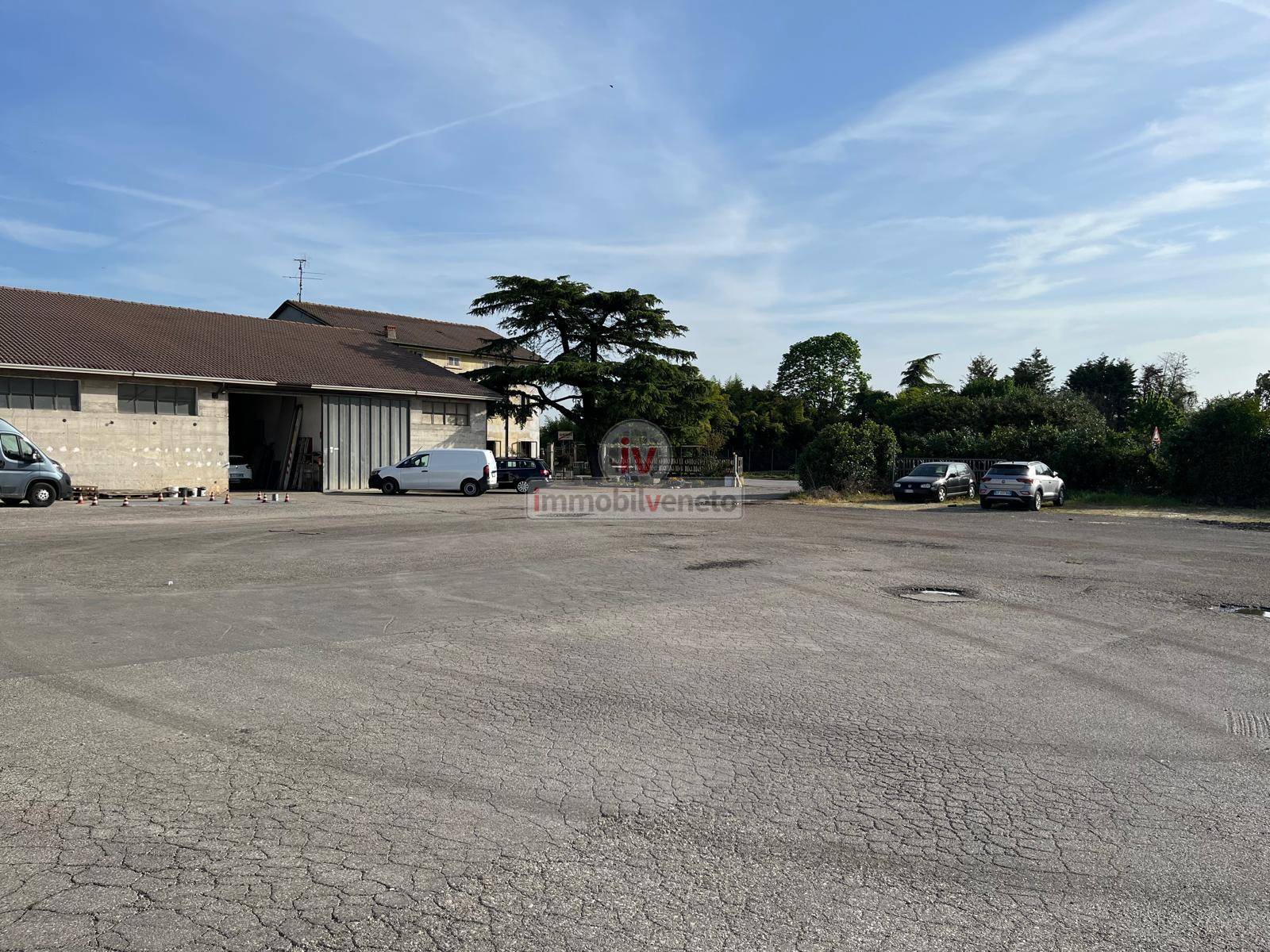 Immagine per Capannone Industriale in affitto a Lonigo VIA DEL LAVORO 