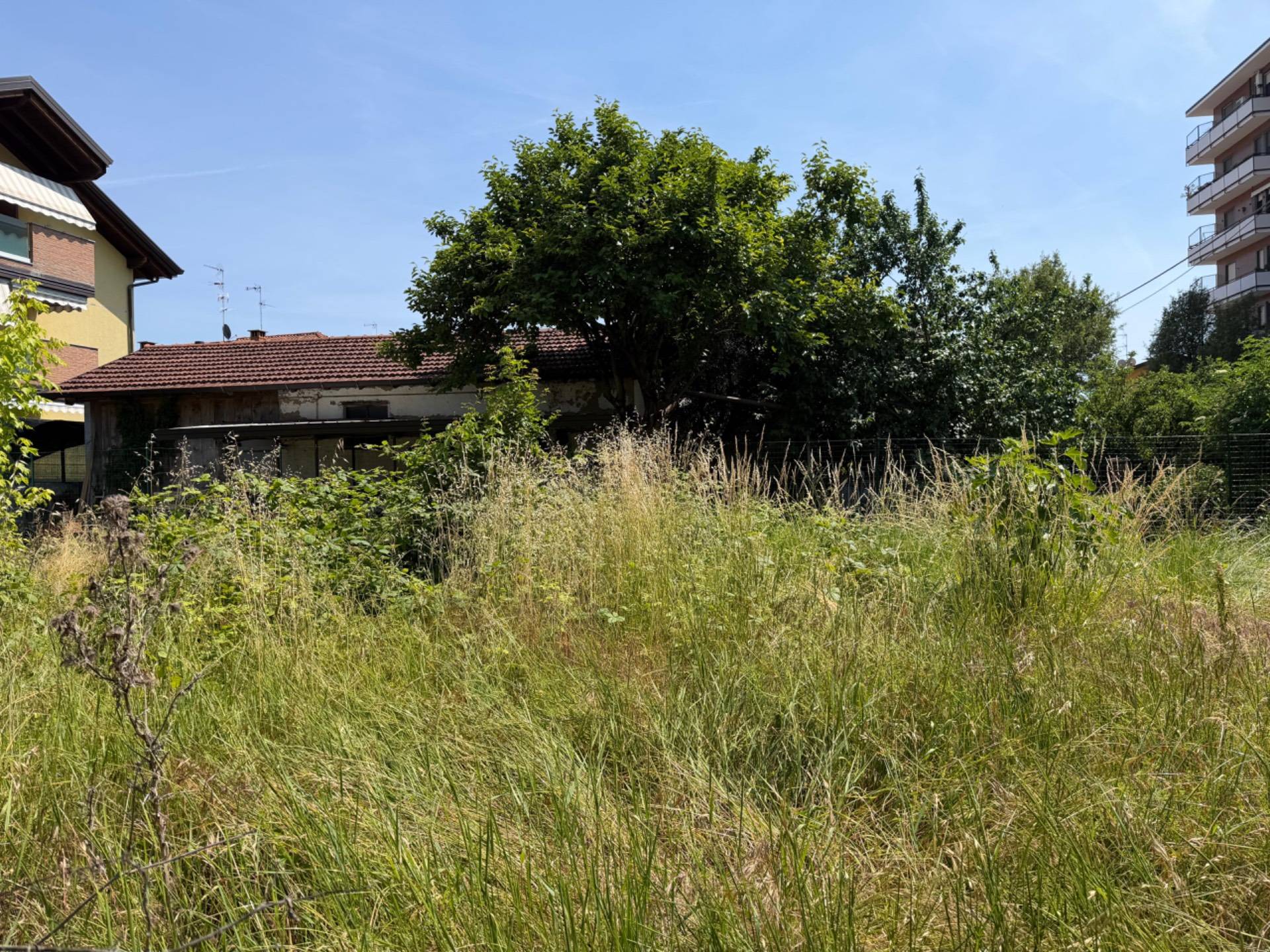 Immagine per Terreno Edificabile in vendita a Cornaredo Via Giuseppe Mazzini 33
