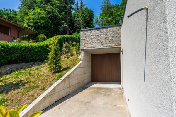 Villa via Richetti 18, Algua