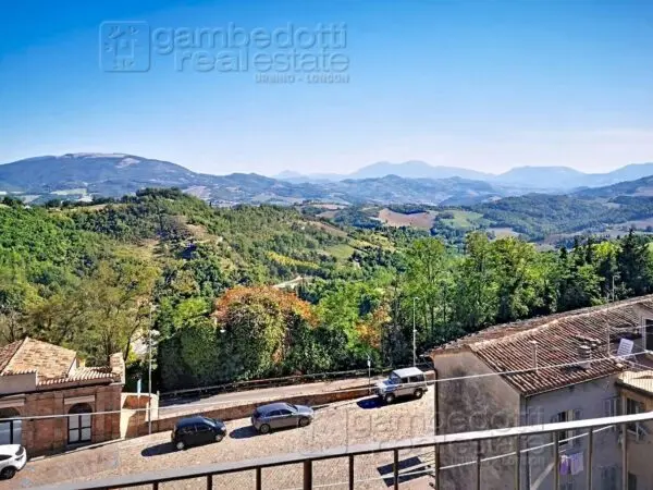 Stanza via, Urbino