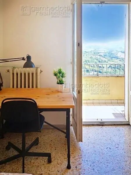Stanza via, Urbino