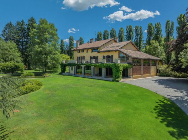 Villa via Torquato Tasso, Varese