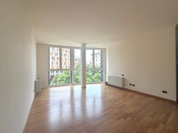 Appartamento via Largo La Foppa 2, Milano