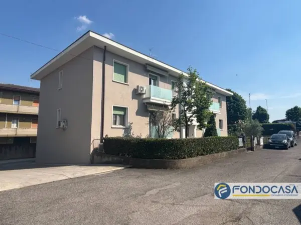 Appartamento via, Villachiara
