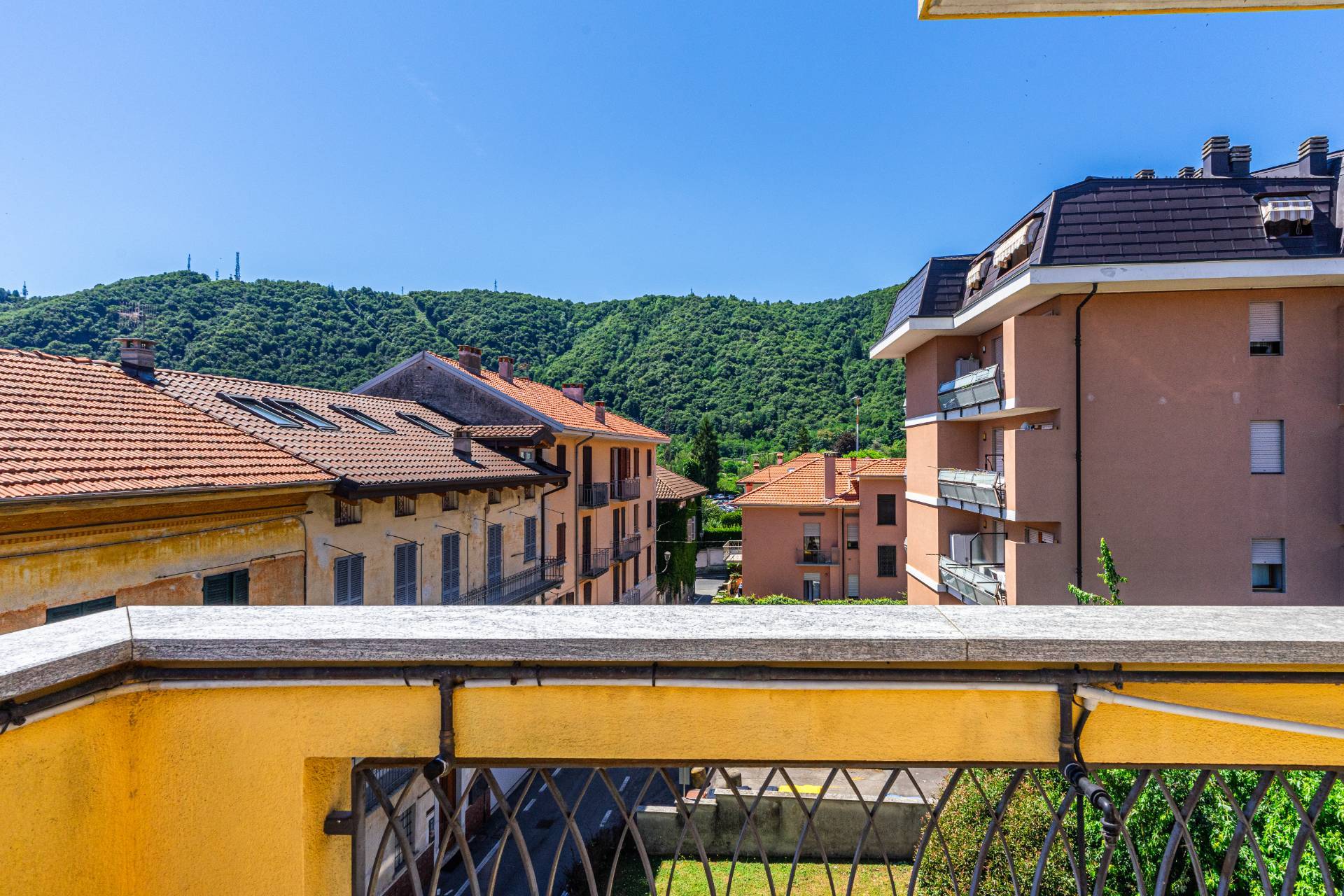 Immagine per Attico/Mansarda in vendita a Borgosesia via Luigi Gilodi 12