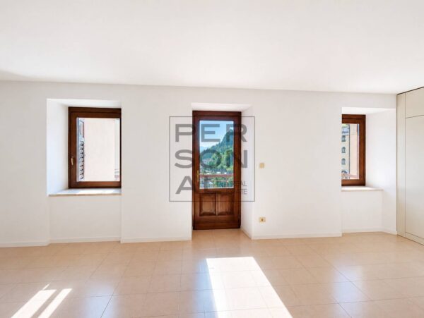 Appartamento via Terragnolo, Volano
