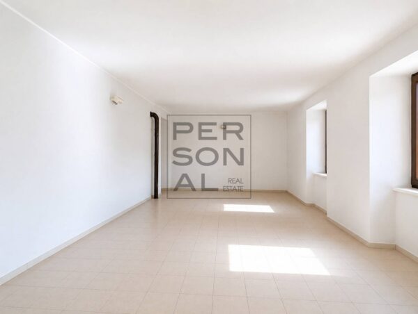 Appartamento via Terragnolo, Volano