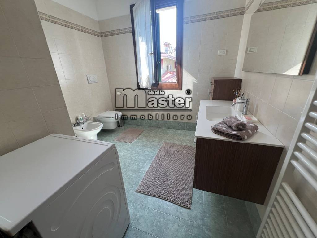 Immagine per Appartamento in vendita a Paese via Ferrini 