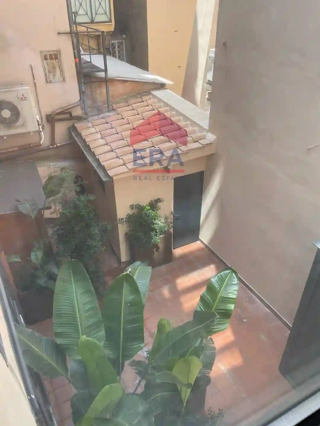 Immagine per Locale Commerciale in affitto a Roma Via Frattina 