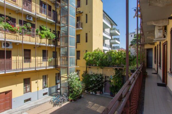 Appartamento via Privata Costanzo Cantoni 8, Milano