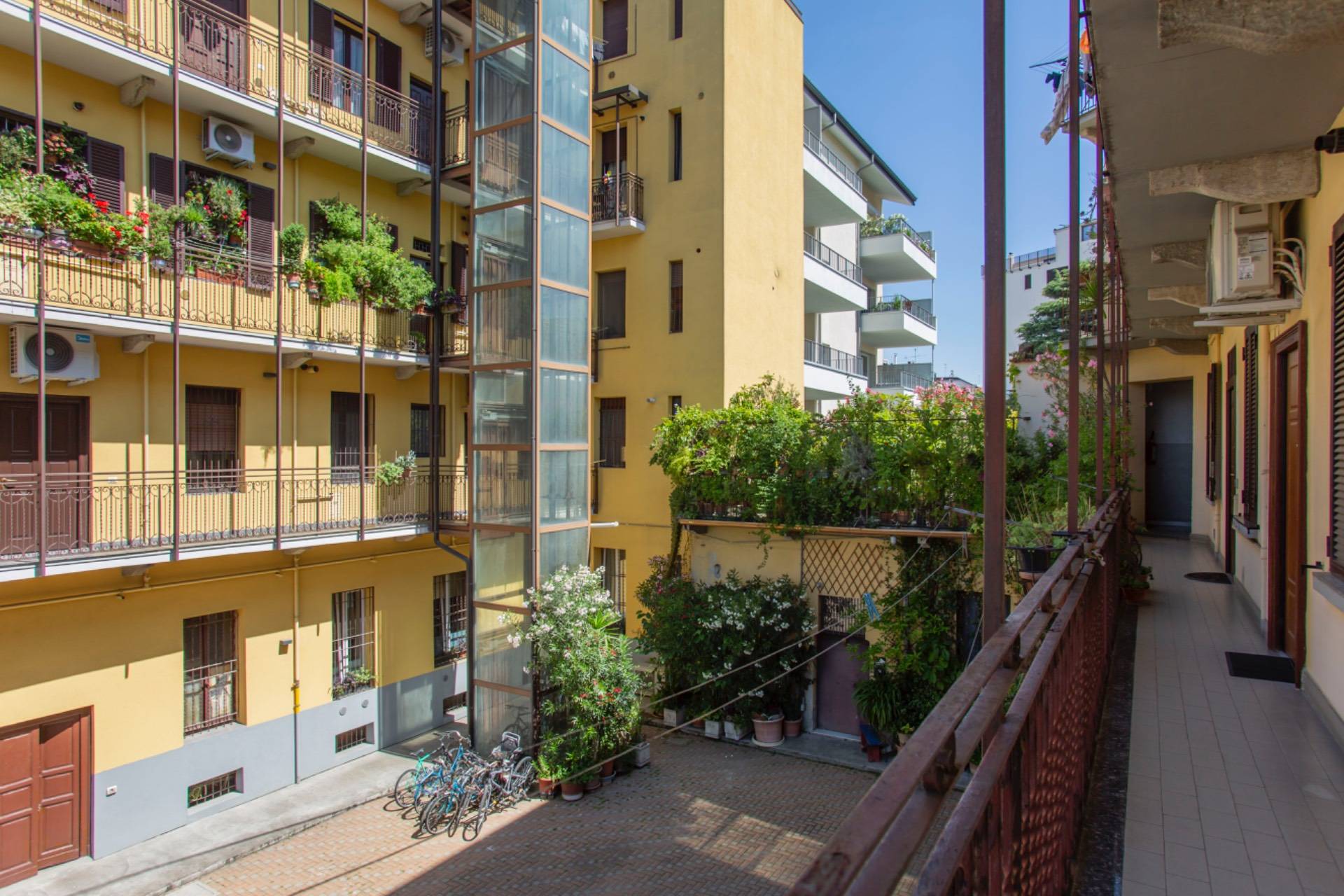 Immagine per Appartamento in affitto a Milano Via Privata Costanzo Cantoni 8