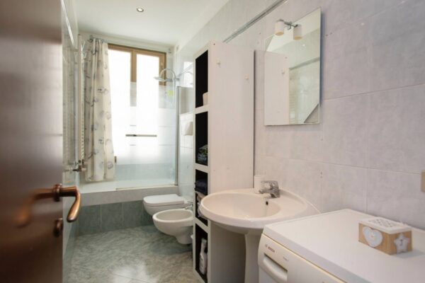 Appartamento via Privata Costanzo Cantoni 8, Milano