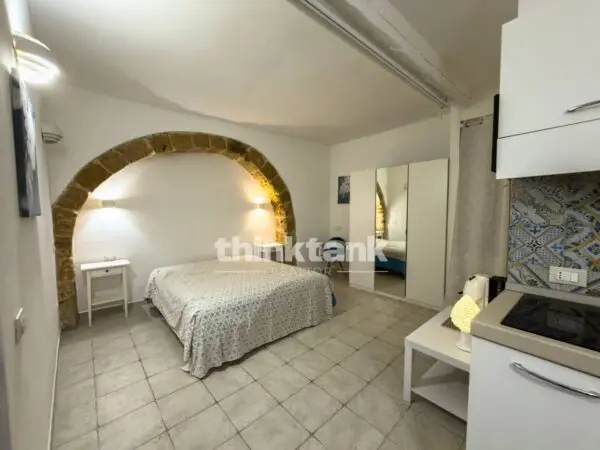 Appartamento via Salomone, Siracusa