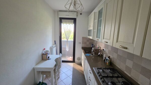 Appartamento via Cividale Del Friuli 15, Milano