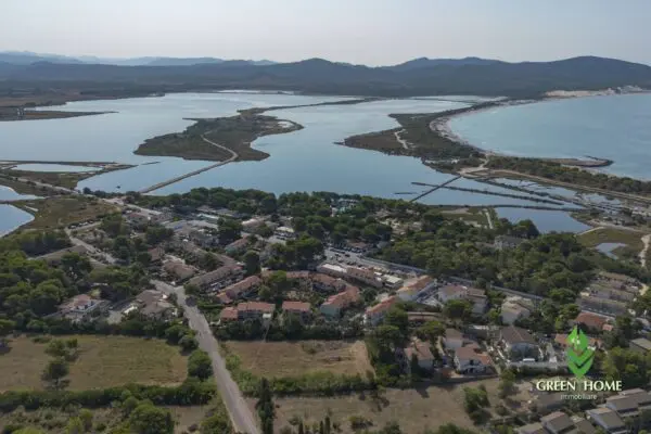 Villa via Porto Pino, Villaspeciosa